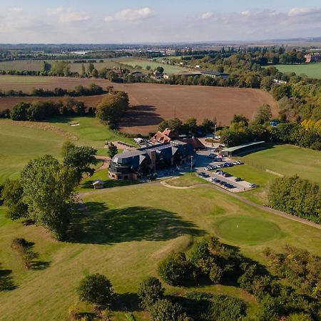 Cave Hotel & Golf Resort Faversham Bagian luar foto
