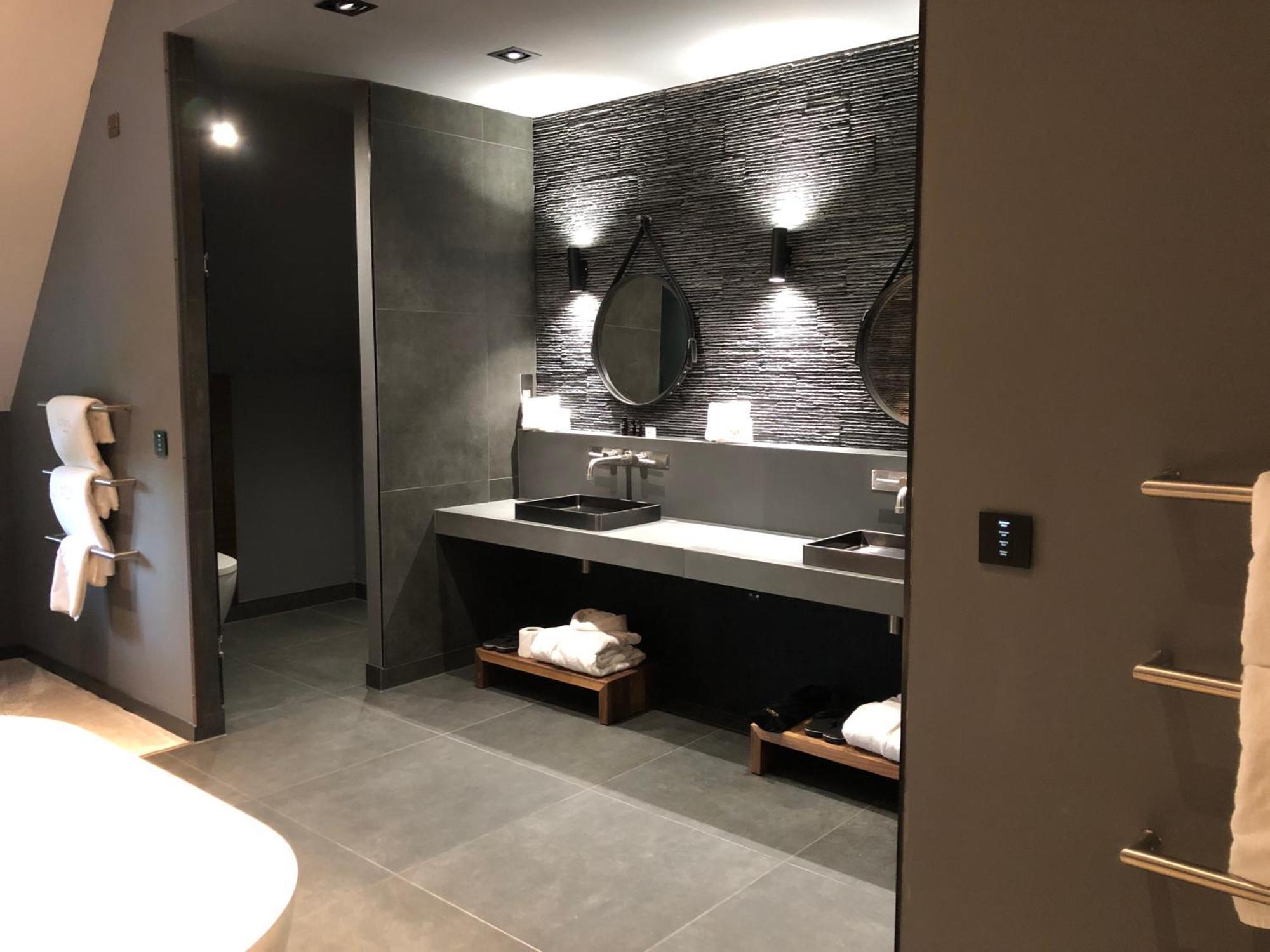 Cave Hotel & Golf Resort Faversham Bagian luar foto