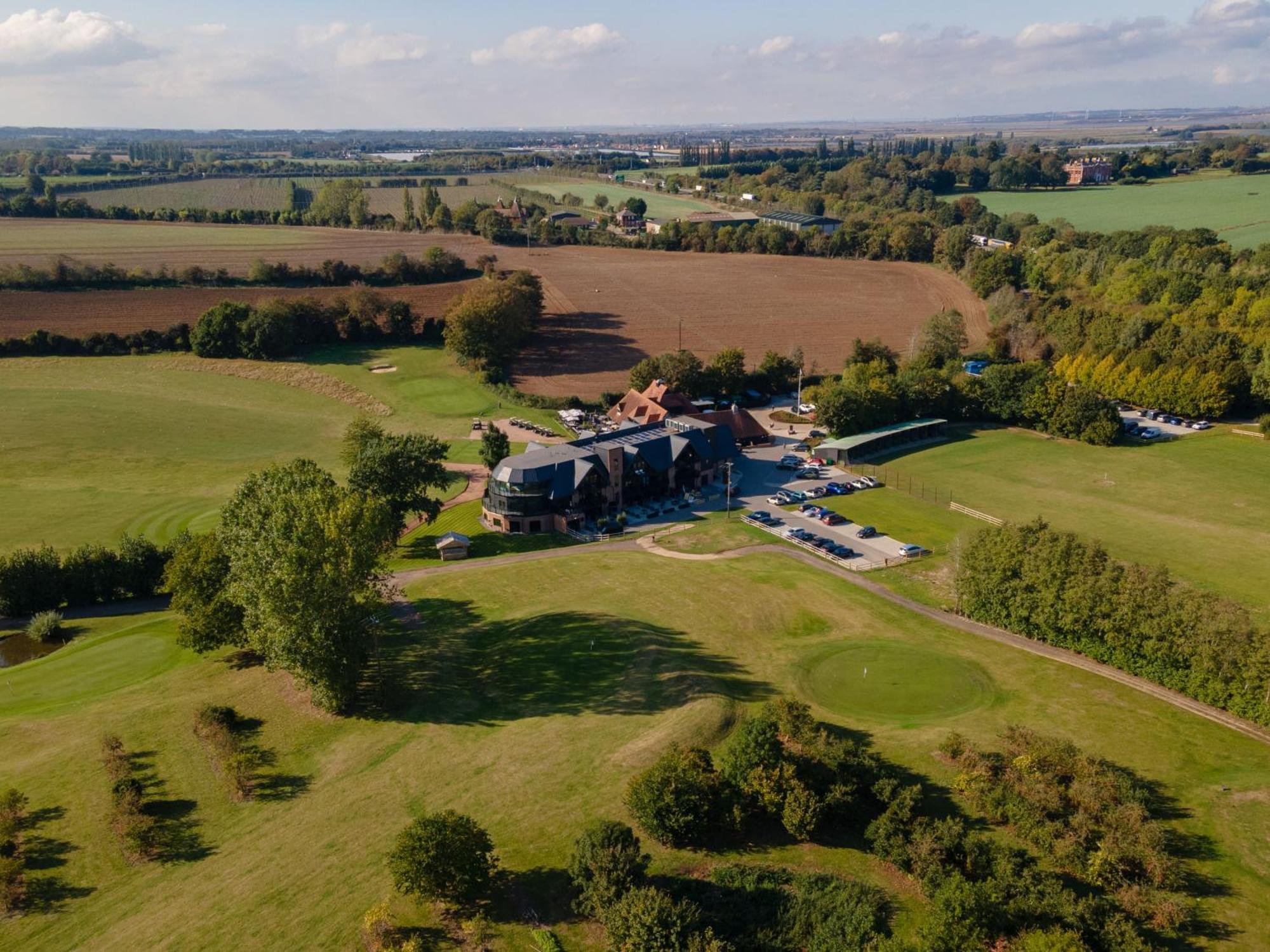 Cave Hotel & Golf Resort Faversham Bagian luar foto